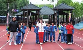 评论丨2025赛季中超联赛落幕：足球的“冷”和群众的“热”