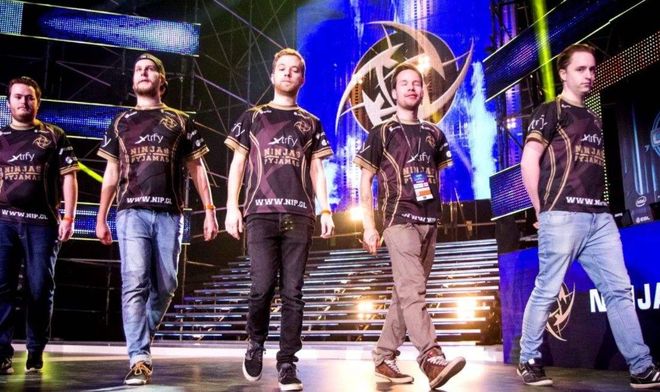 而曼城则是 而曼城则是