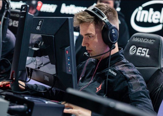 然看似是积 然看似是积